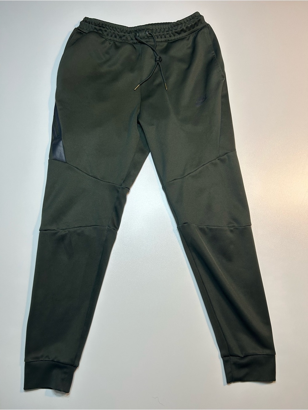 Nike Fleece Men’s Jogger Pants Olive Khaki Green Tapered Slim